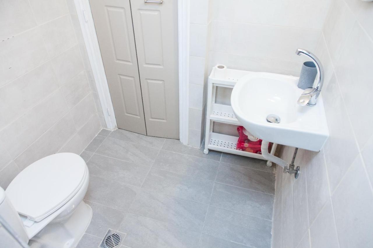 Brand New, Cheerful Apartment In Central Athena Bagian luar foto