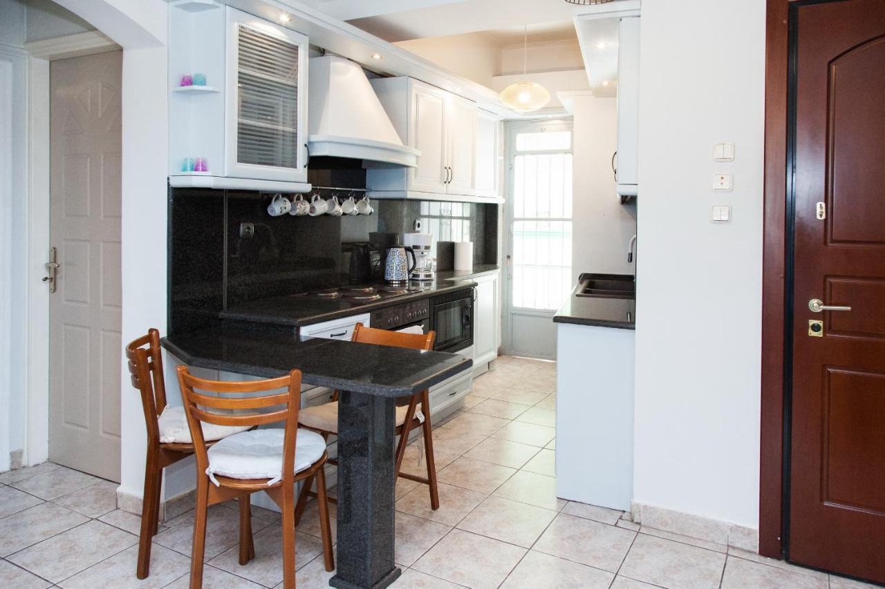 Brand New, Cheerful Apartment In Central Athena Bagian luar foto