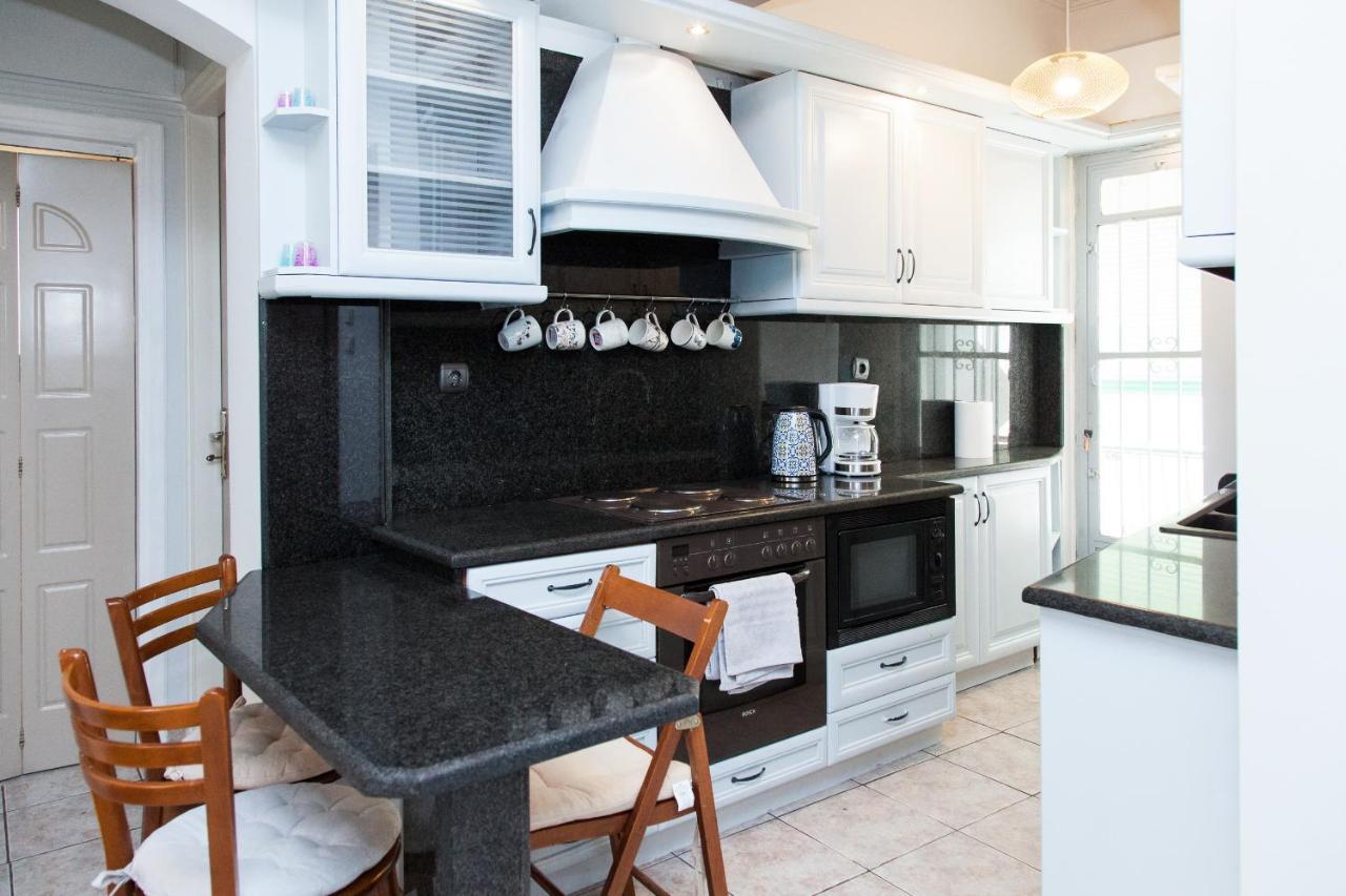 Brand New, Cheerful Apartment In Central Athena Bagian luar foto